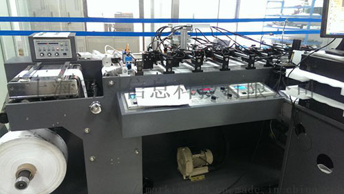 醫(yī)藥二維碼防偽碼噴碼機(jī)